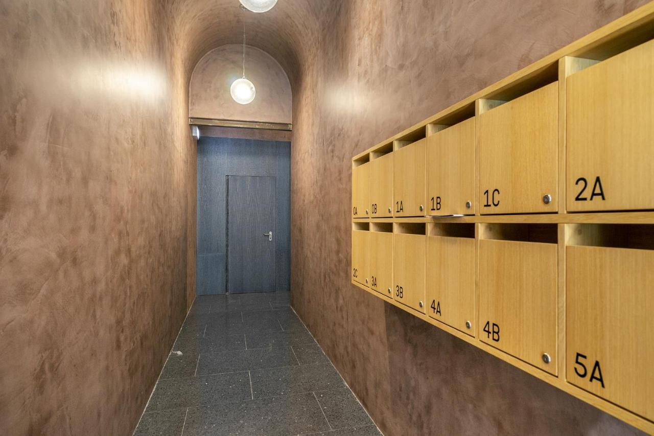 Whome Exclusive City Hideaway Perfect For Digital Nomads & Remote Workers Lisbon Bagian luar foto