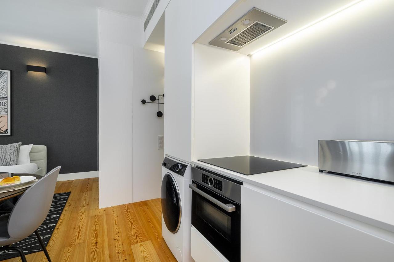 Whome Exclusive City Hideaway Perfect For Digital Nomads & Remote Workers Lisbon Bagian luar foto